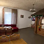 тіна 3* Slavske