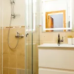 тіна Guest house