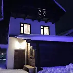 тіна 3*